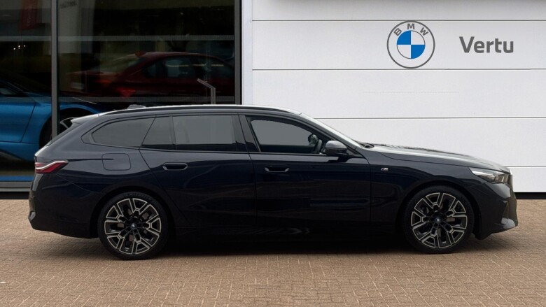 BMW i5 250kW eDrive40 M Sport 84kWh 5dr Auto Electric Estate